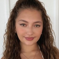 Karen Tobon