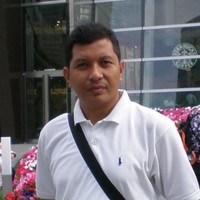 Momong Wibowo