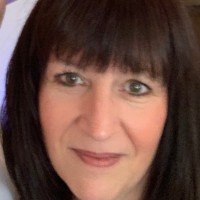 Lisa Castine