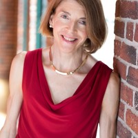 Evelyn Caron