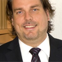 Simon Worm