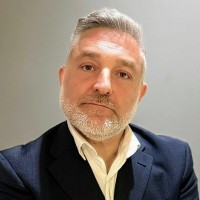 ✔️Luis C. Pasamar