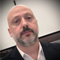 Alexandre V.