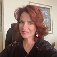 Paula Derrick