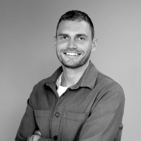 Mads Suhr