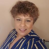 Zareena Dean