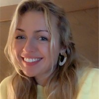 Amy Lecours