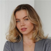 Alina Tsurikova