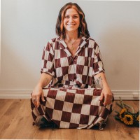 Nicole Gray, Mba