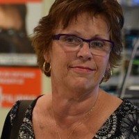 Yvonne Leiker