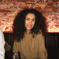 Ayse Naaktgeboren-Doga