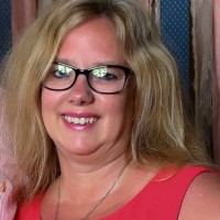 Lori Elliott