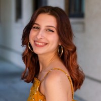 Isabella R.