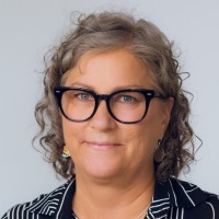 Anita E Berg