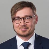 Dr. Sergiy Nesenenko