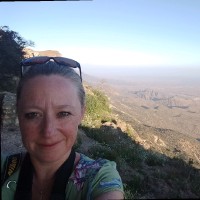 Astrid van den Broek