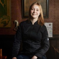 Annemarie Van Der Veen
