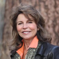 Elizabeth Ueland