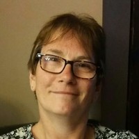 Elaine Holt