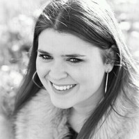 Evy Follon