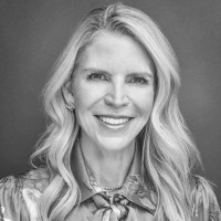 Amy Woolf