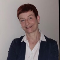 Beate Knuth