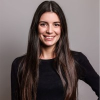 Lola Cazeles