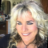 Lisa Hess