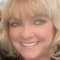 Mimi Hall