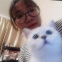 April Yang