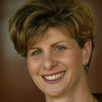 Bronwyn Farr