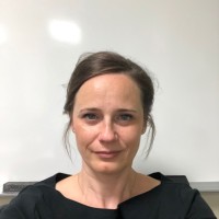 Eszter Szenczi