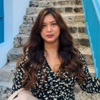 Zarrin-Taj Dizon