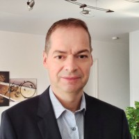 Stephane Petit