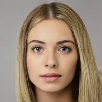 Hannah Phillips