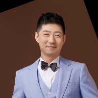 Chen H.