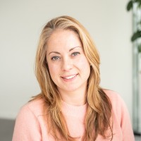 Esther van Dam