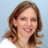 Terri Kane, Cfa