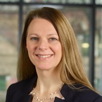 Dr. Petra Binder