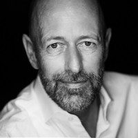 Dr. Stefan Mees