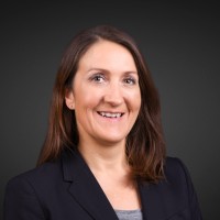 Simone Fessler, Cfa