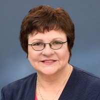 Leslie Badaines