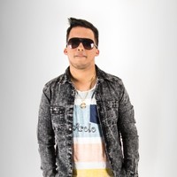 Arolito Eso E' Básico