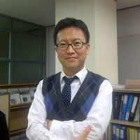 Yunwon Lee