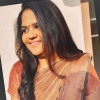 Naveenasri R