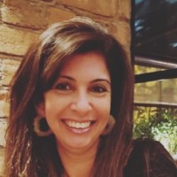 Dra Luana Queiroz