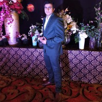 Ca Rishav Kalia, Fiai