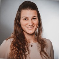 Selina Ajredini
