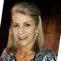 Clélia Carlos