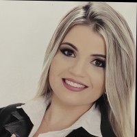 Samille Moura